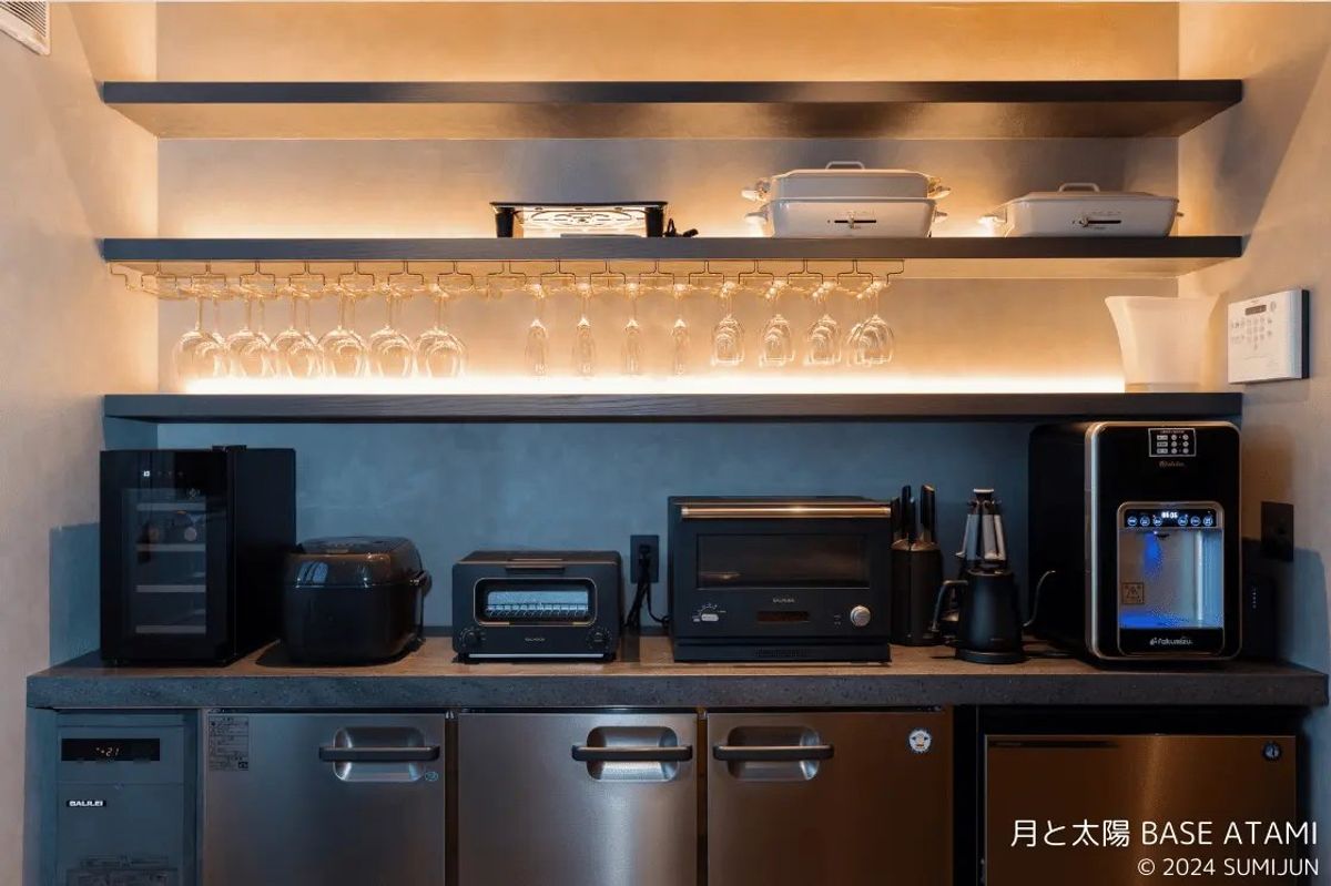 Well-equipped kitchen facilities. Convenient for both self-catering guests and BBQ enthusiasts.