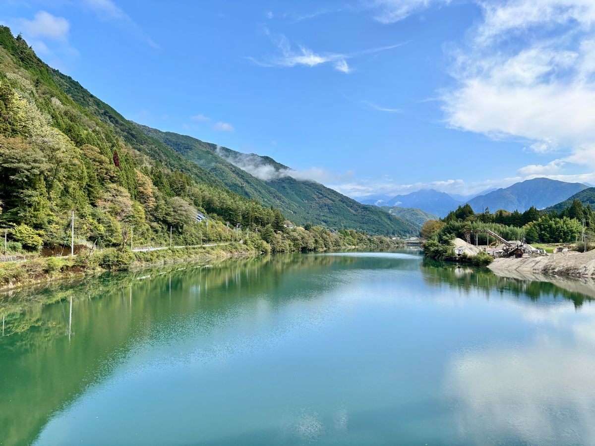 阿寺橋からの木曽川の眺め