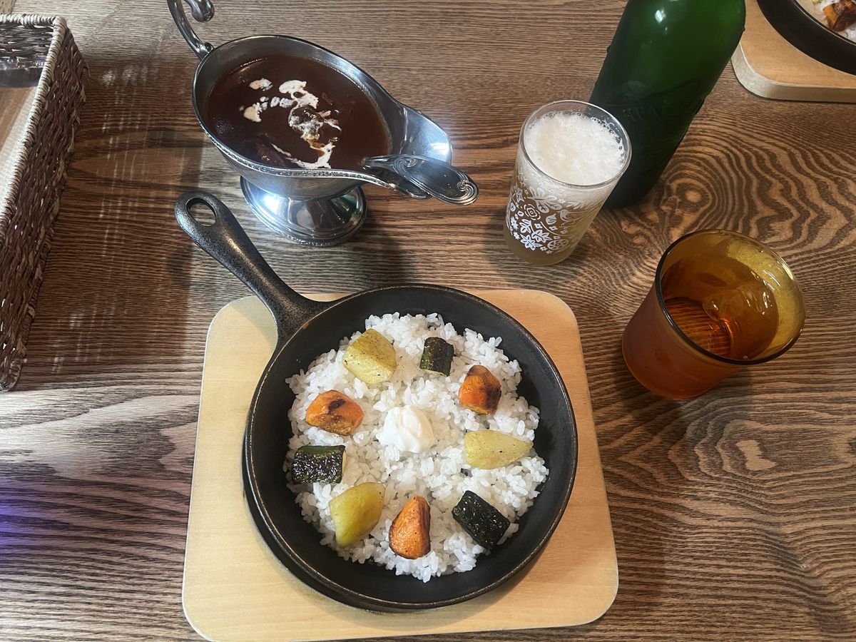 熱々のビーフシチューです