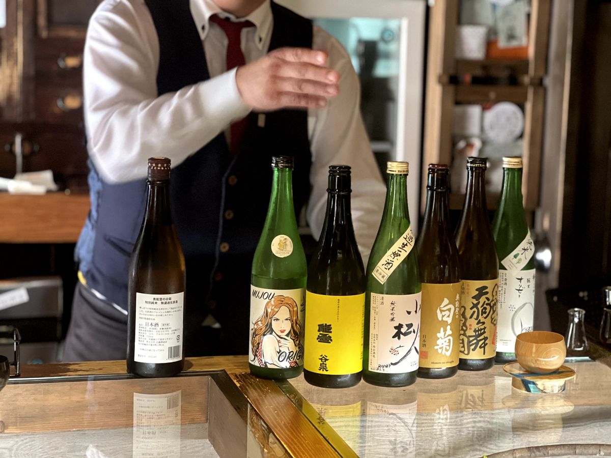 たくさんの個性的な日本酒
