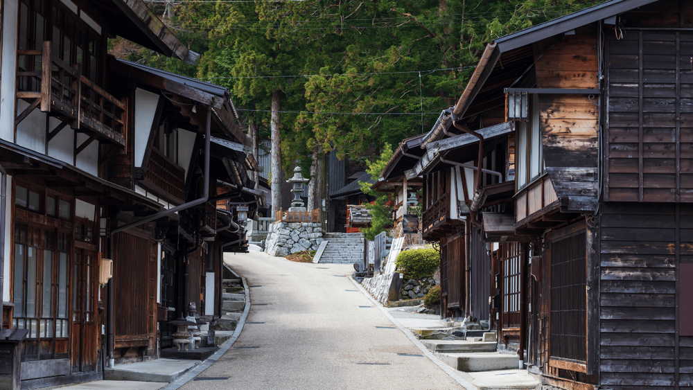 奈良井宿：木曽谷の最長の宿場町