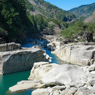 Nezame-no-Toko: A Mystical River Gorge near Agematsu Station