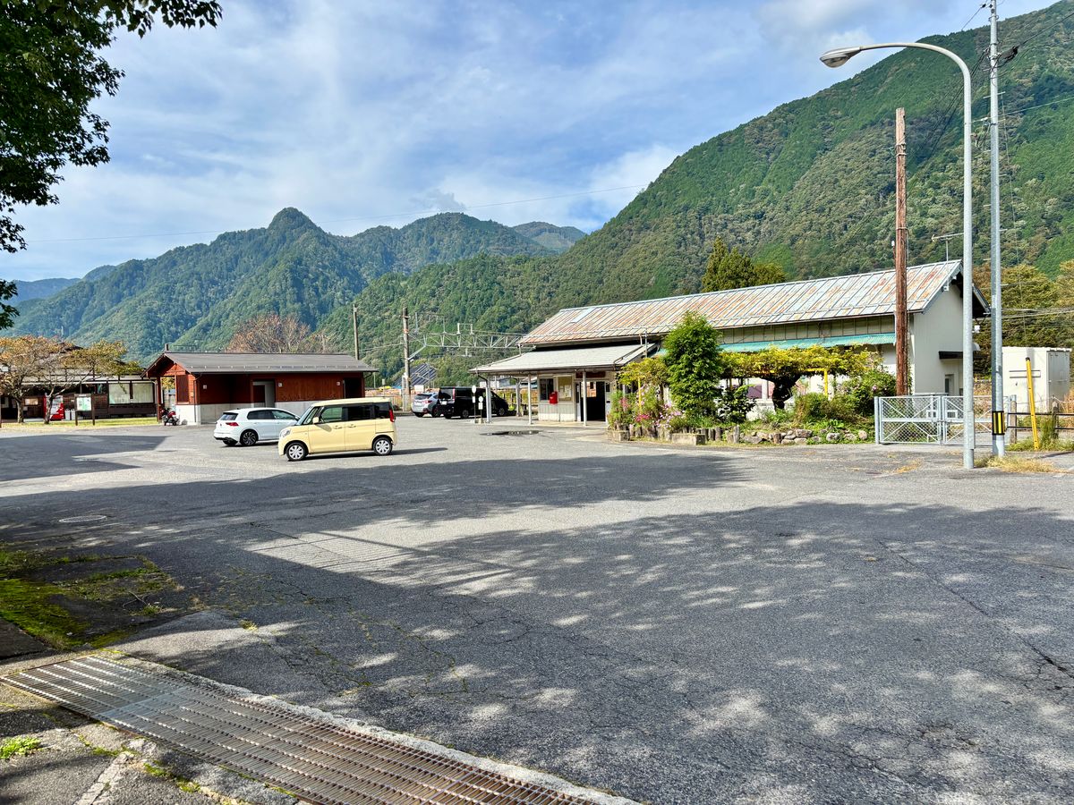 Nojiri Station (JR Chuo Main Line)